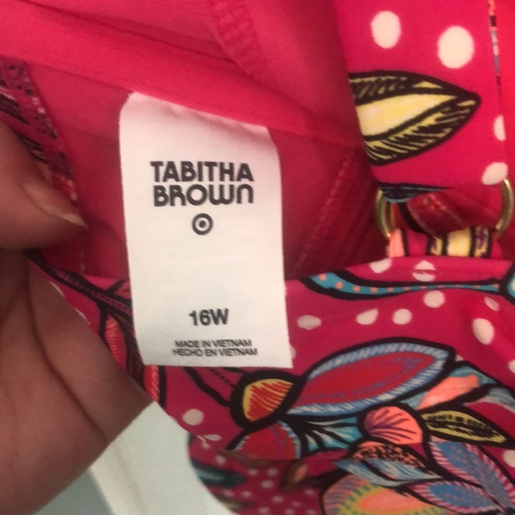 NWOT Tabatha Brown for Target Floral Print One Piece Swimsuit w/ Front Cut Out. - Picture 11 of 11